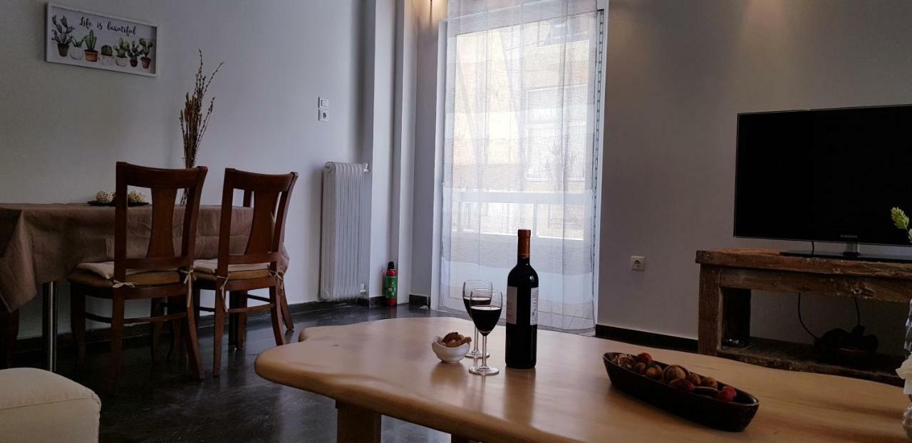 Spacious Apartment In The Historical Center Of Athens Exterior photo